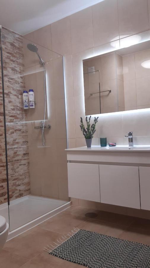 Joanita Beach Apartment Holidays Lagos Eksteriør bilde